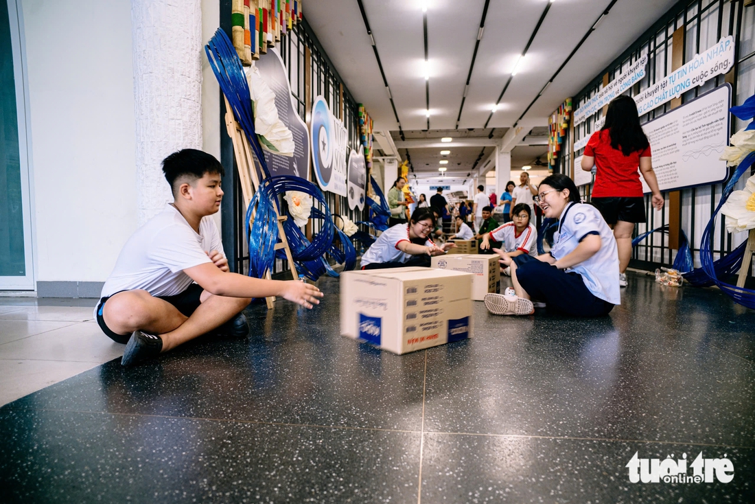 cứu trợ - Ảnh 3.